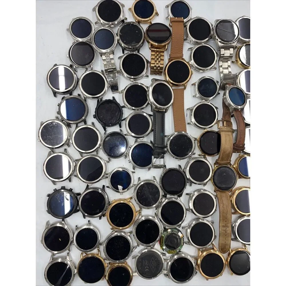 Wholesale watch lot of Michael Kors Gen 3 Smart Watch esQty 100 Sku LAN31